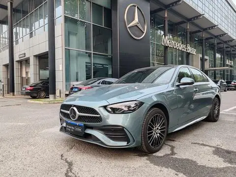 Mercedes-Benz C-Class 2026