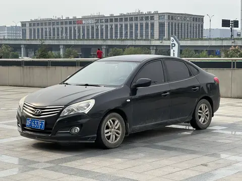 Hyundai Elantra Yuedong 2011