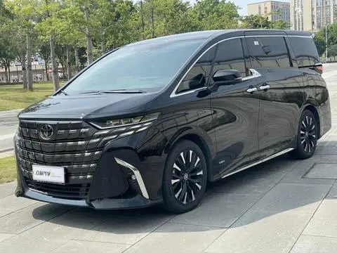 Toyota Alphard 2023