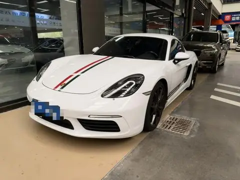 Porsche 718 2016