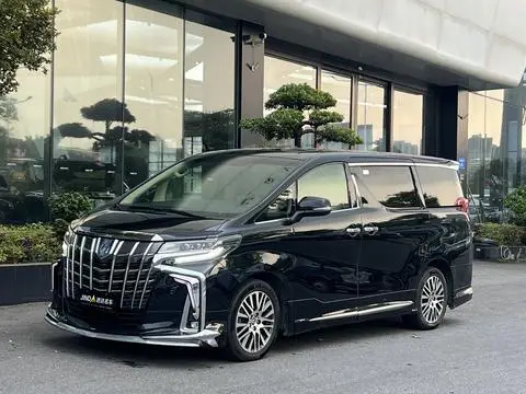 Toyota Alphard 2015