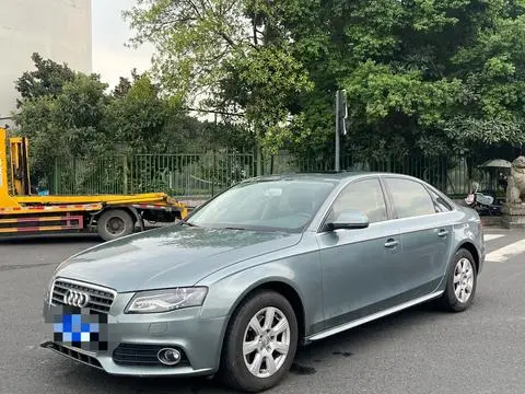 Audi A4L 2012