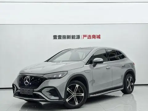 Mercedes-Benz EQE SUV 2023