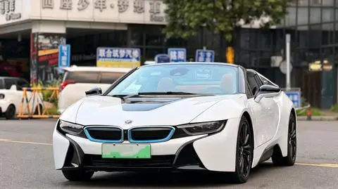 BMW i8 2019
