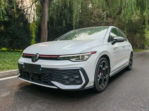 Volkswagen Golf GTI 2025