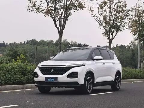 Baojun RM-5 2019