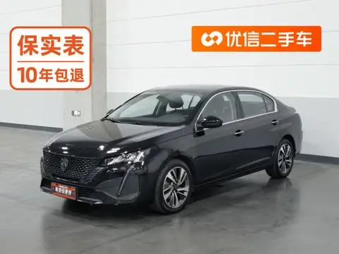 Peugeot 408 2022