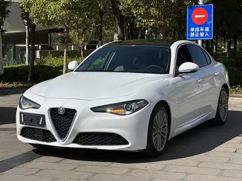 Alfa Romeo Giulia 2017