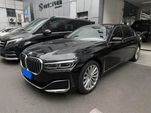 BMW 7 Series 2021