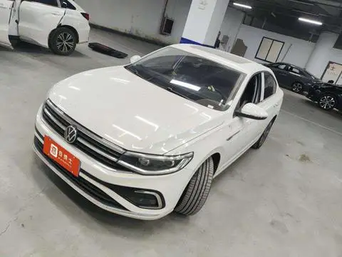 Volkswagen Bora 2023