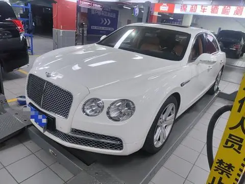 Bentley Flying Spur 2015