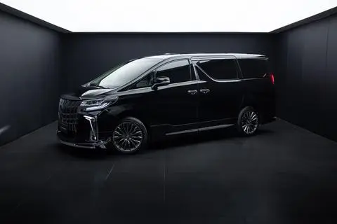 Toyota Alphard 2015