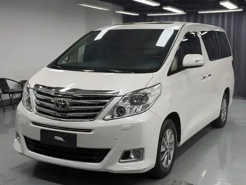Toyota Alphard 2012