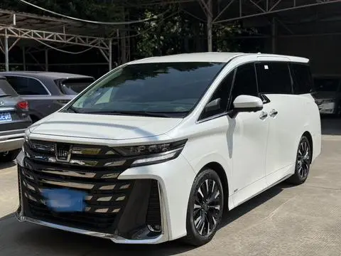 Toyota Vellfire 2023