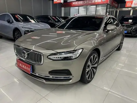 Volvo S90 2022
