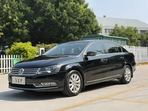 Volkswagen Magotan 2013