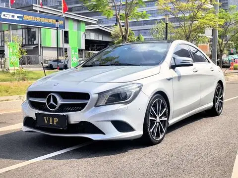 Mercedes-Benz CLA 2015