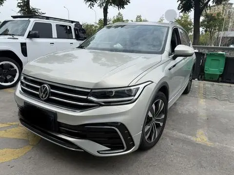Volkswagen Tiguan L 2021