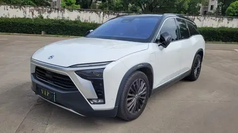 NIO ES8 2020
