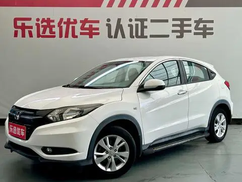 Honda Vezel 2015