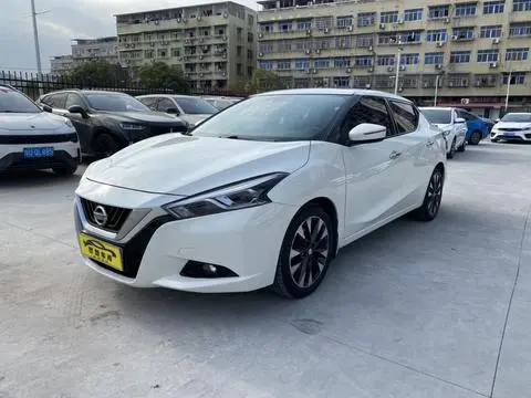 Nissan Bluebird 2018