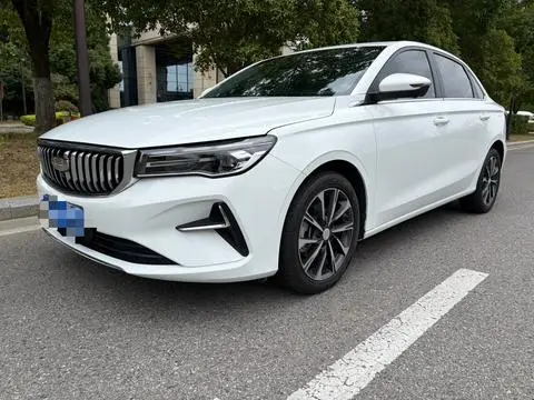 Geely Emgrand 2025