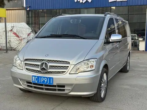 Mercedes-Benz Vito 2011