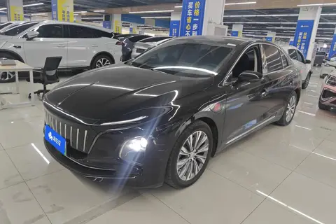 Hongqi E-QM5 2023