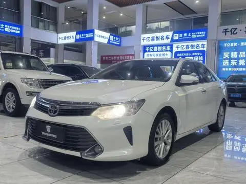 Toyota Camry 2015