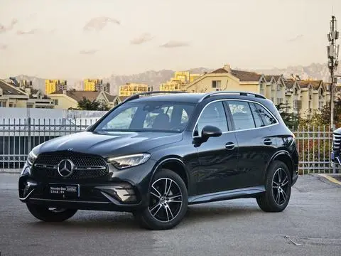 Mercedes-Benz GLC 2025