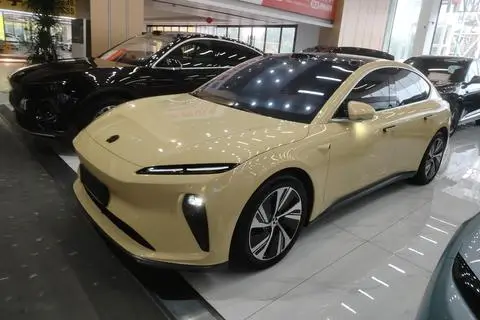 NIO ET5 2022