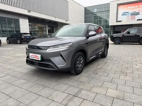 BYD Yuan UP 2025