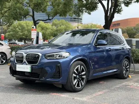 BMW iX3 2022