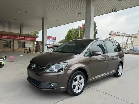 Volkswagen Touran 2013