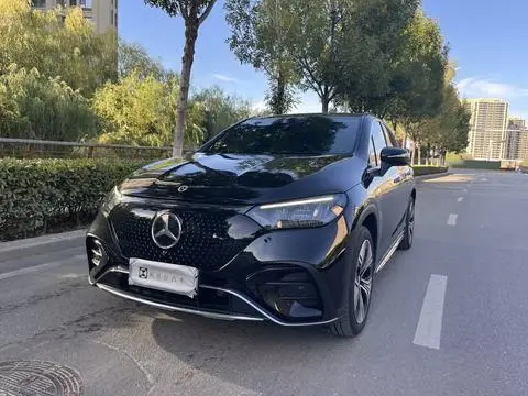 Mercedes-Benz EQE SUV 2024