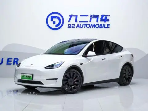 Tesla Model Y 2022