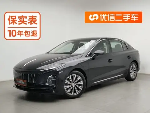 Hongqi E-QM5 2022