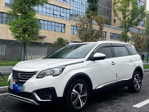 Peugeot 5008 2017