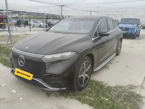 Mercedes-Benz EQS SUV 2025