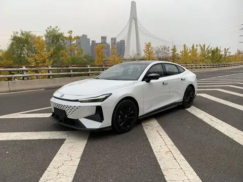 Changan UNI-V 2025