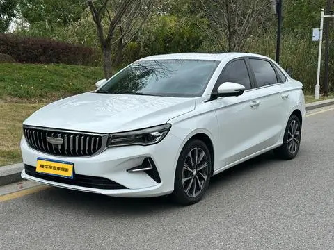 Geely Emgrand 2025