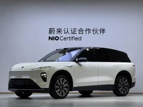 NIO ES8 2023