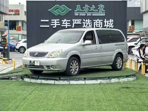 Buick GL8 2011