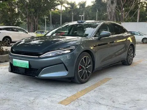 BYD Han L 2025