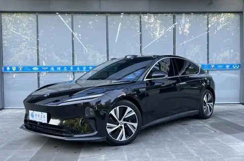 NIO ET5 2022