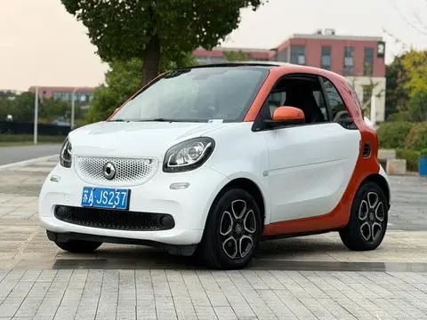 smart fortwo 2018