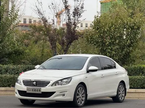 Peugeot 408 2016