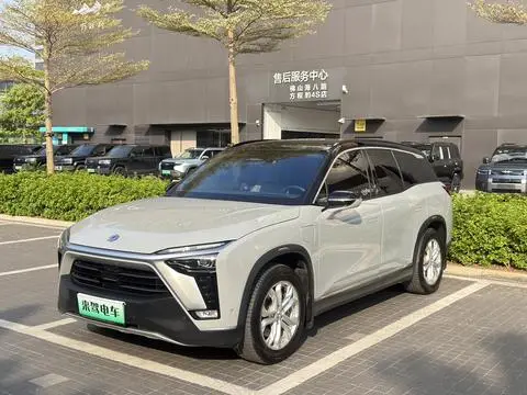 NIO ES8 2020