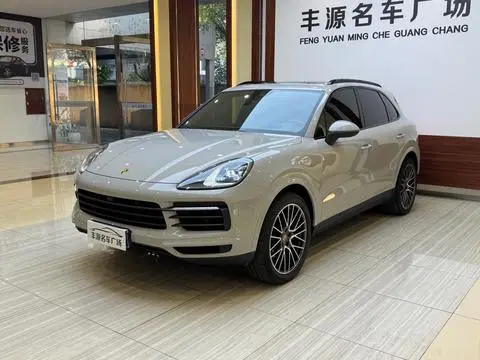 Porsche Cayenne 2023