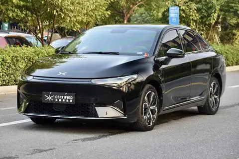 XPeng P5 2021